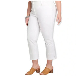 LANE Bryant Capri pants 4 Season Collection white stretchy NEW condition size 24